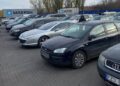 Українці безплатно віддаватимуть машини державі