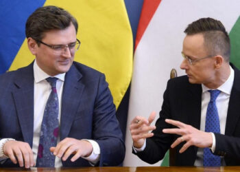 Угорщина підтримала прискорений вступ України до ЄС