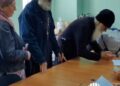 “Не віримо своєму щастю”. У Мелітополі УПЦ МП підтримала росію на “референдумі” (відео)