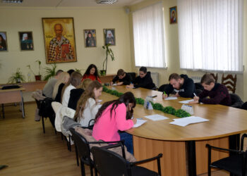 9 листопада в малій актовій залі Карпатського університету імені Августина Волошина відбувся ХХІІ Всеукраїнський радіодиктант національної єдності із нагоди Дня української писемності та мови