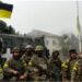 Воїни ЗСУ підняли український стяг у Снігурівці. Відео