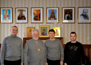 В архієрейській резиденції Мукачівсько-Карпатської єпархії в м. Ужгород пройшла зустріч представників побратимів 212-го ОБ 101-шої ОБр Закарпаття ТрО ЗСУ