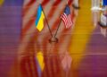 “Допомоги вистачить на 5 місяців”. Україні дали час, потім примушуватимуть до переговорів – Financial Times