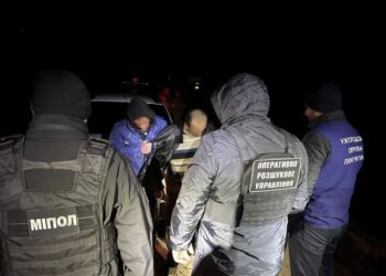 За 3 тисячі доларів переправляли військовозобов’язаних закордон: на Закарпатті перед судом постануть двоє ужгородців