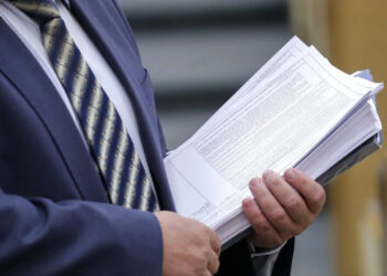 Рада готується схвалити зміни щодо адвокатських запитів