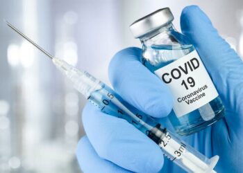Чи потрібно робити щеплення проти COVID-19 та чи діятимуть сертифікати вакцинації