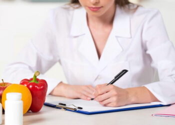 Лікар назвав чотири продукти, які розчиняють тромби