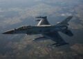 F-16 для України: міністр оборони Данії назвав умову щодо використання винищувачів