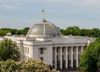 Рада схвалила закон про е-декларації з урахуванням вето Зеленського