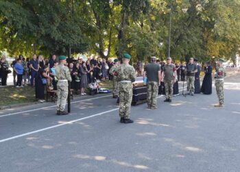 В Ужгороді відбувся похорон прикордонника Миколи Сасина, який героїчно загинув під Бахмутом