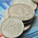 Російський рубль обвалився до нової тризначної цифри