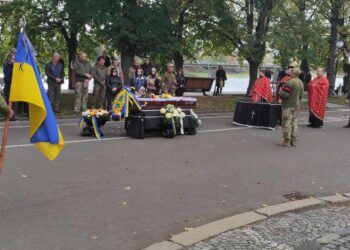 В Ужгороді відбулося прощання з військовослужбовцем Віталієм Куцаєвим
