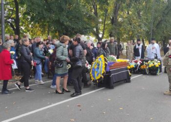 Ужгород провів в останню путь бійця ЗСУ Сергія Динька