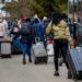 Інститут демографії повідомив, скільки українців перебуває за кордоном
