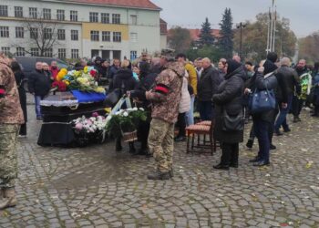 В Ужгороді відбувся похорон військовослужбовця ЗСУ Віктора Боровика