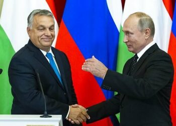 Більшість угорців вважають неприйнятною зустріч Орбана з Путіним