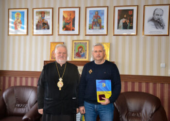 В КаУ ім. Августина Волошина привітали професора Арпада-Роберта ДРАШКОВЦІ з 50-річчям та удостоїли ордена «Святого Костянтина Острозького, благовірного князя і Великого Гетьмана Литовського і Українського»