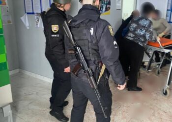 На Закарпатті в будівлі Керецьківської сільської ради депутат підірвав гранати