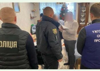 Стали відомі подробиці обшуків Ужгородської міської ради — на чому “попалися” чиновники