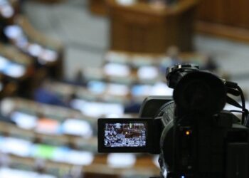 Рада ухвалила закон щодо національних меншин