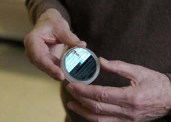 Людство напередодні нового технологічного прориву: У США створено перший у світі напівпровідник із графена, який у промисловості замінить кремній