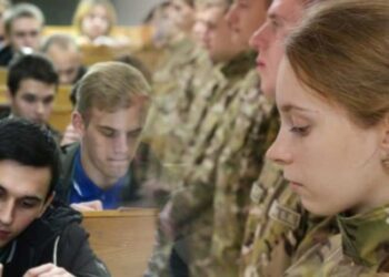 Окрім трьох категорій: для яких студентів планують ввести військову підготовку