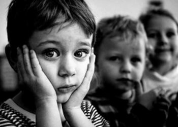 Як в Україні отримати допомогу при усиновленні дитини