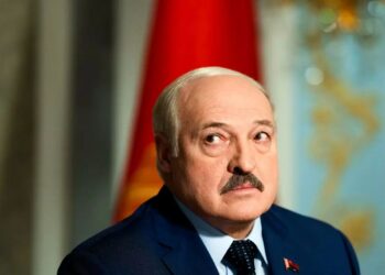 У Лукашенка розповідають про “cтотисячне угруповання України” під кордоном і загрозу НАТО