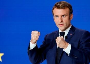Макрон знову прокоментував можливу відправку військ до України