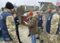 СБУ затримала зрадника, який у перші дні повномасштабної війни коригував авіаудари по Харкову «в обхід» ППО