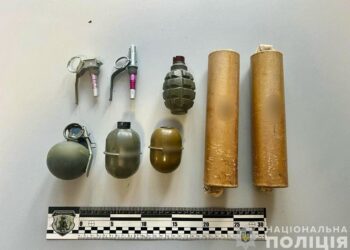 На Закарпатті поліція затримала зловмисника на збуті нелегальних боєприпасів