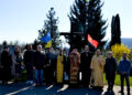 У Тячеві, біля пам’ятного Хреста на честь борців за незалежність України, молитовно вшанували Героїв Карпатської України