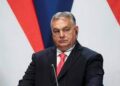Ритейлер скаржиться на надзвичайні заходи Орбана у 2022 році – податки та знижки