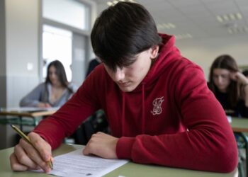 Вступ до аспірантури у 2024 році: правила та іспити, які потрібно складати