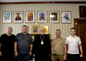 Єпископ Віктор Бедь провів зустріч з побратимами по 212-го ОБ (м. Ужгород) 101-шої ОБр Закарпаття ТрО ЗСУ