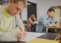 Наказ МОН, який позбавив аспірантів-контрактників права на відстрочку, визнали недійсним