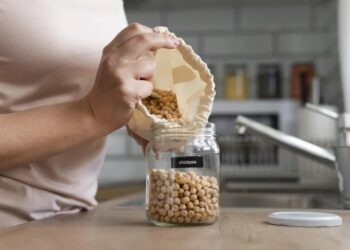 Дієтологи назвали продукти для схуднення, які можна їсти перед сном