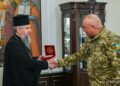 Предстоятель зустрівся з командувачем угруповання сил і засобів оборони Києва
