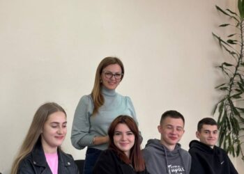 Пізнавальна зустріч зі студентами в рамках циклу відкритих бесід “Створюємо безпечне середовище”, присвячена проблемі кібербулінгу