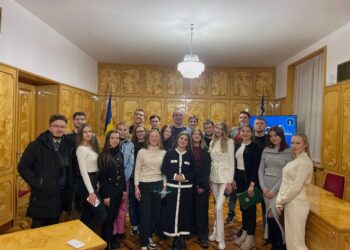 Голова Закарпатського обласного осередку ВГО «МНР» та студентського самоврядування КаУ ім. Августина Волошина, Ярослав Бідзіля, обраний заступником голови  Молодіжної ради при Закарпатській ОДА-ОВА