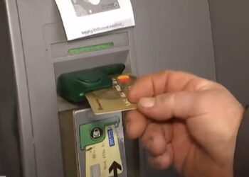 Зарплата більше не матиме значення: українцям призначатимуть пенсії за новою системою