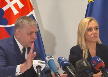 Роберт Фіцо погрожує блокувати рішення щодо України на рівні ЄС