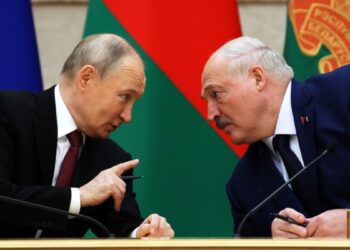 Путін вніс до Держдуми РФ угоду, яка дозволяє розміщення нових російських військових баз у Білорусі