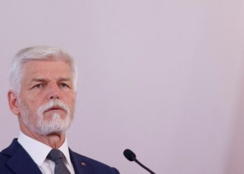 До закінчення війни проти України. Президент Чехії підписав закон, який забороняє росіянам отримувати громадянство