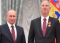 Батько працює в Києві: що відомо про переговорника Путіна, якого називають його “наступником”