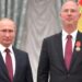 Батько працює в Києві: що відомо про переговорника Путіна, якого називають його “наступником”