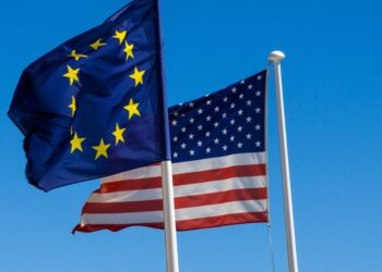 ЄС оголосив контрзаходи у відповідь на тарифи США на сталь і алюміній