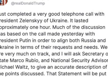 Трамп назвав розмову з Зеленським дуже хорошою. Вона тривала близько години, обговорили вчорашню бесіду з Путіним