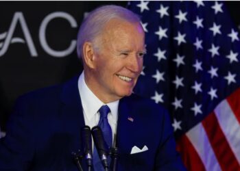 Байден розкритикував адміністрацію Трампа за «шкоду і руйнування» у першій промові після відходу з посади