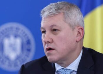 У Румунії тимчасовий президент призначив тимчасового прем’єра